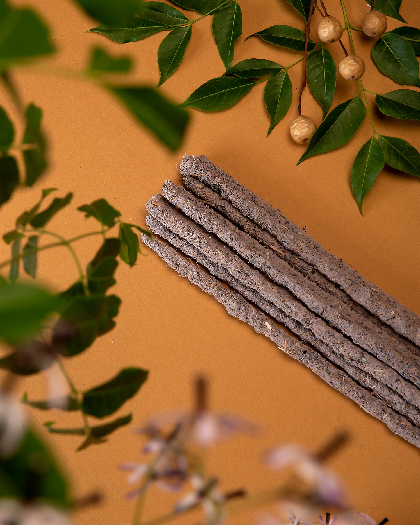 Sagrada Madre Joy Räucherstäbchen – Chinaberry Flower für Freude, Leichtigkeit und innere Befreiung