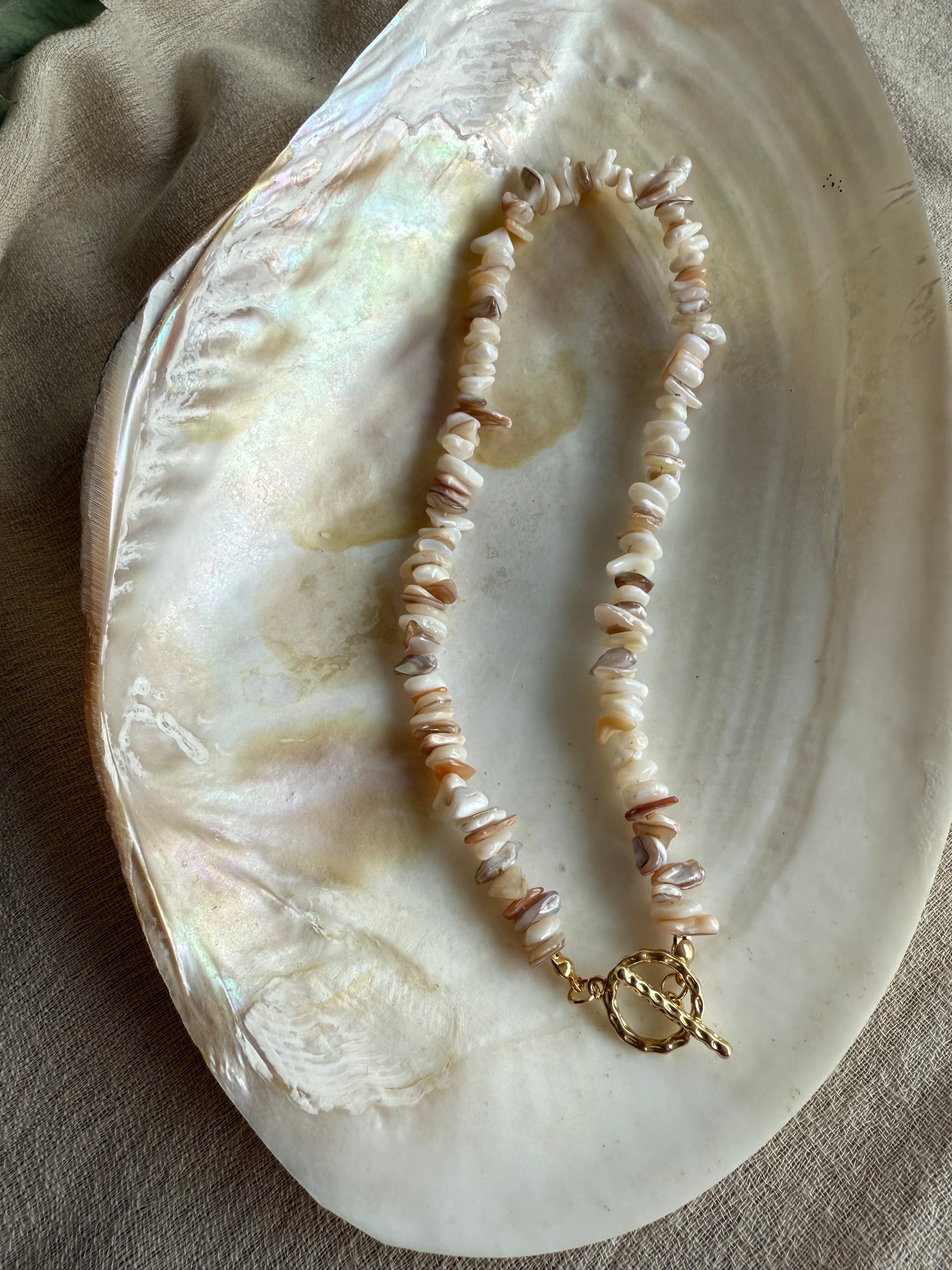 Therapeutischer Schmuck für Frauen – Süßwasserperlenkette
