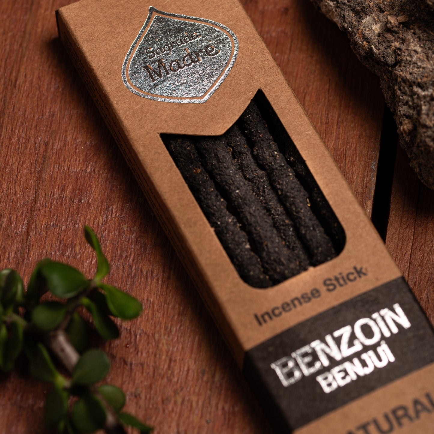 Sagrada Madre Benzoin Räucherstäbchen – süß-harziger Duft aus Benzoe-Harz für Schutz, Heilung und Herzöffnung