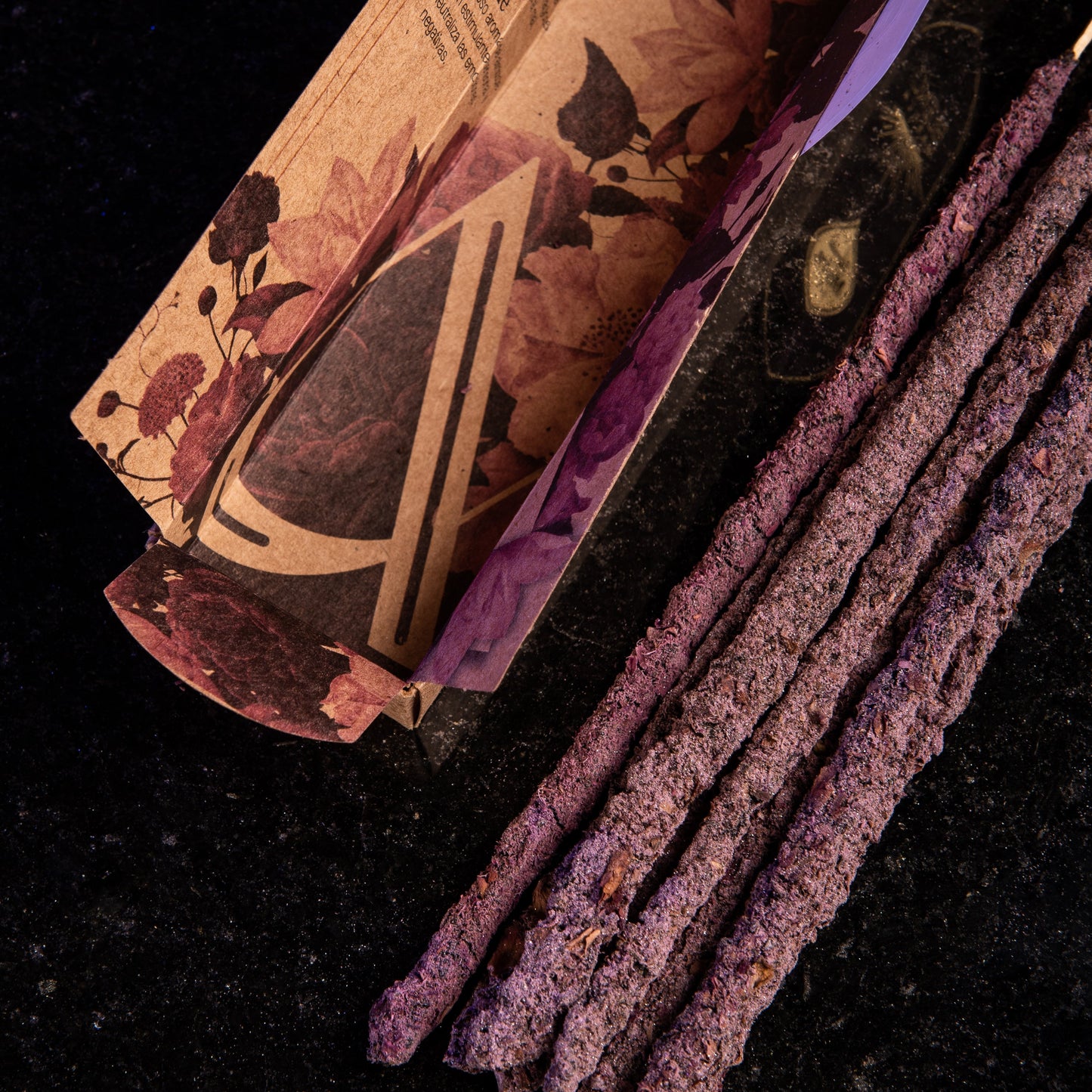 Sagrada Madre Maha Blend Masala Räucherstäbchen – mystischer Duft aus Gardenie und Lilie für Meditation, Tiefe und Einheit